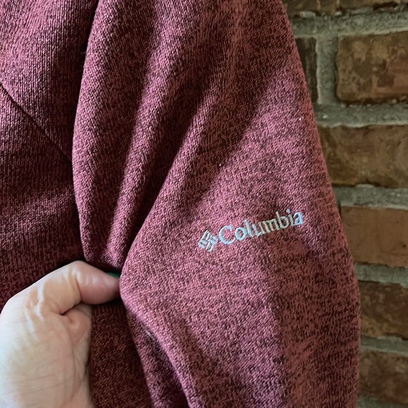 Columbia 5 Button Maroon Heathered Hooded Sweatshirt - Picture 3 of 6